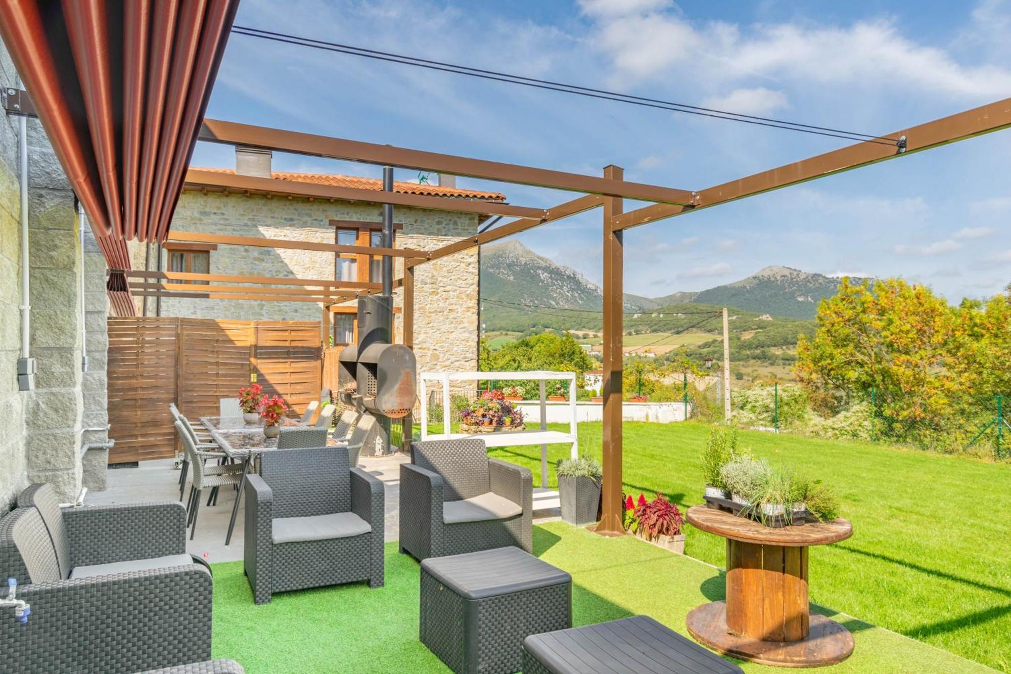 Acogedora Casa Rural Con Jardin Y Barbacoa Proxima A Pamplona Ilzarbe Екстериор снимка