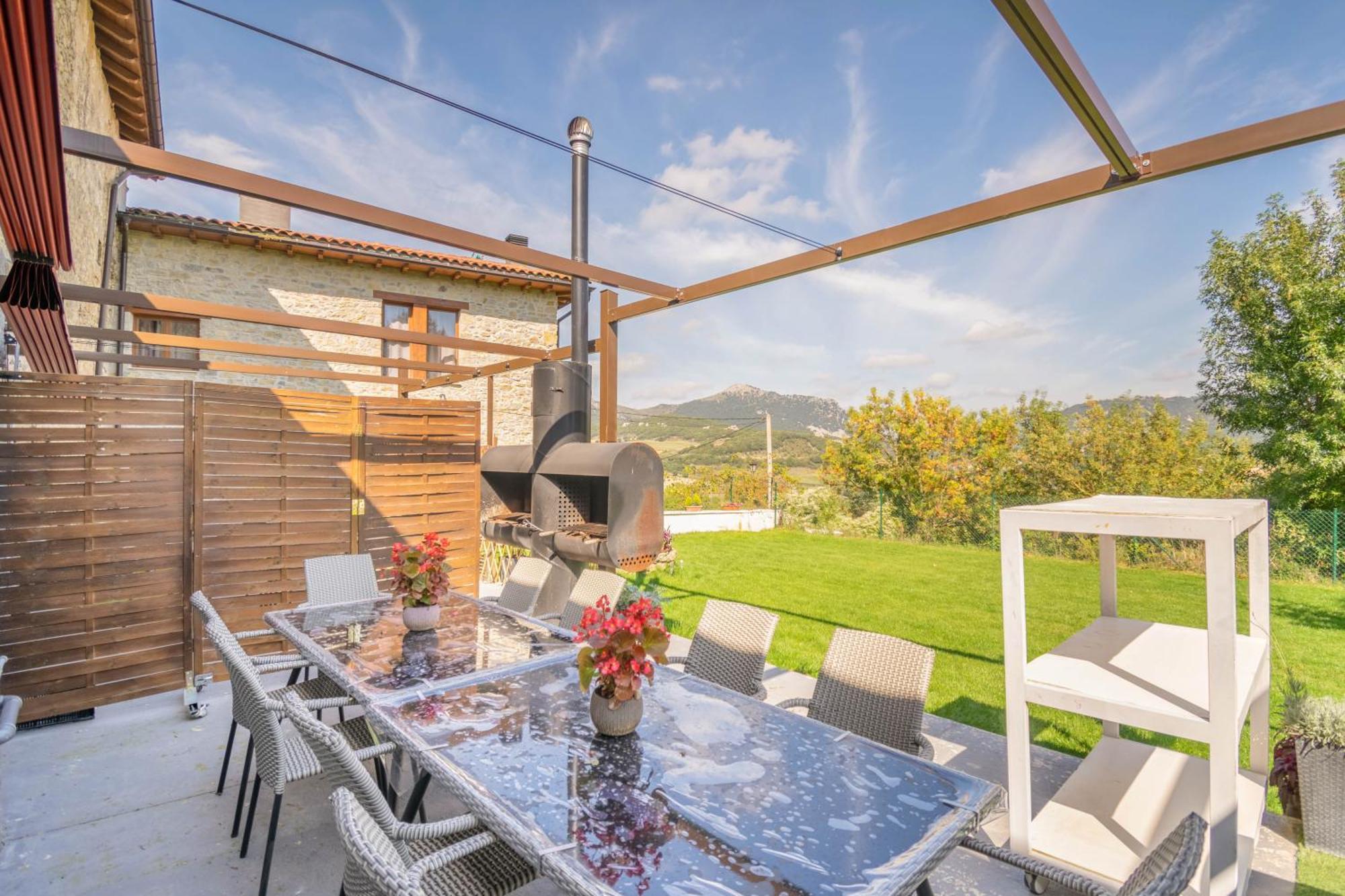 Acogedora Casa Rural Con Jardin Y Barbacoa Proxima A Pamplona Ilzarbe Екстериор снимка